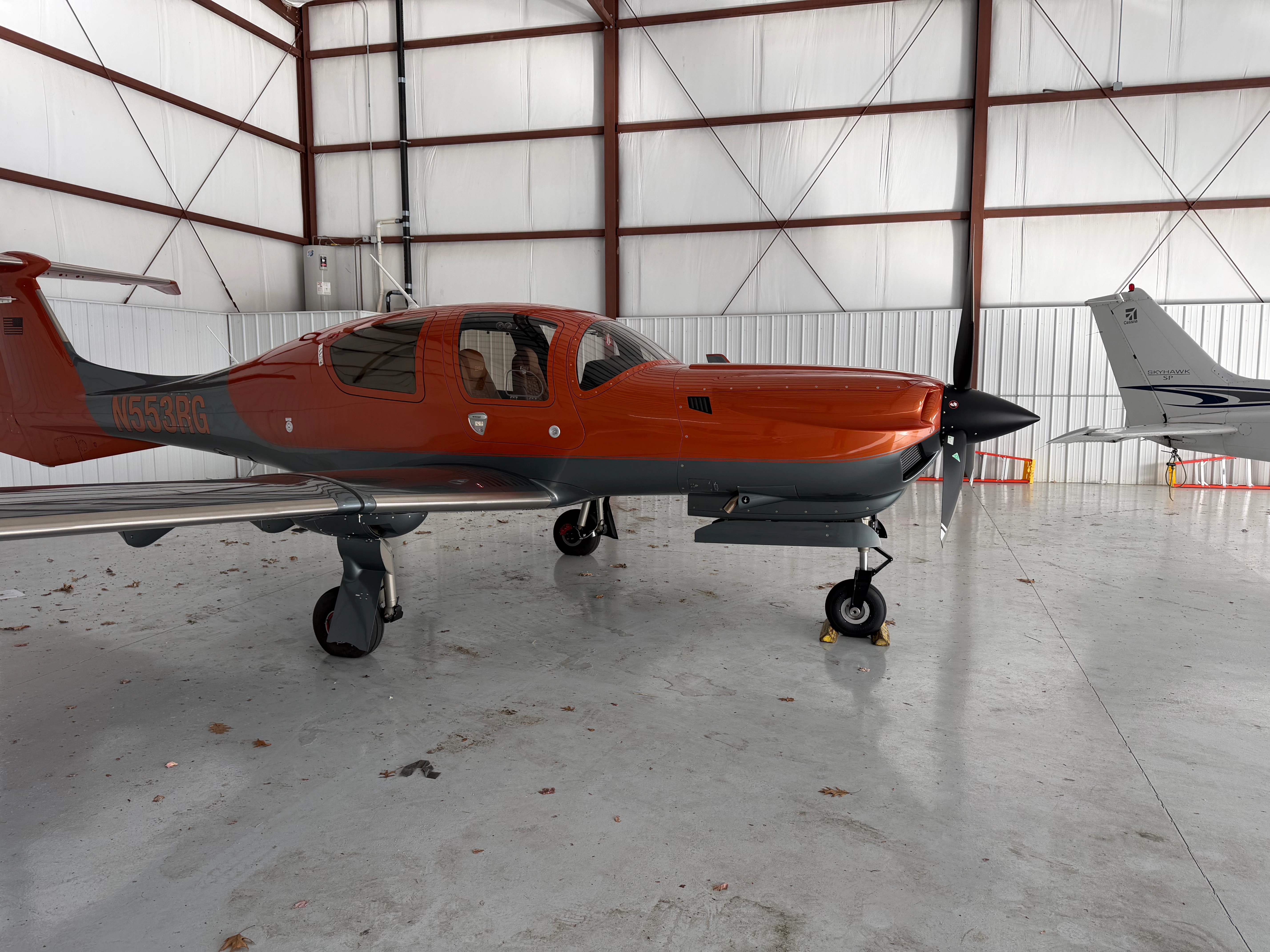 Universal Aircraft Maintenance Diamond DA50 N553RG