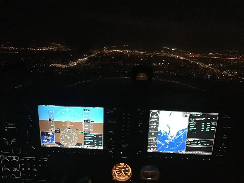 UFT plane flying at night