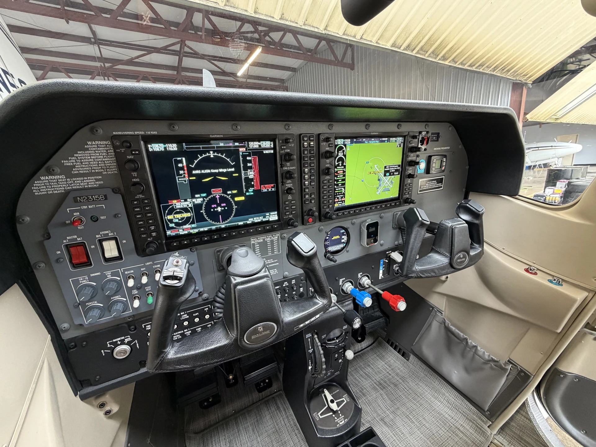 Aircraft instrument panel